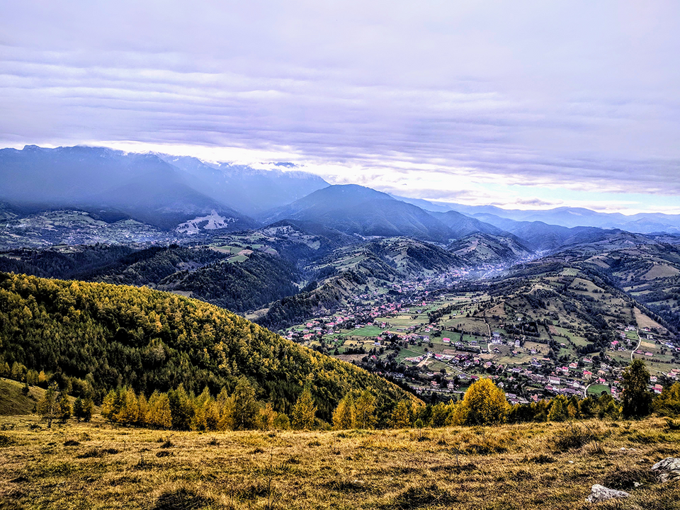 Bran Castle to Magura village – hiking in Romania